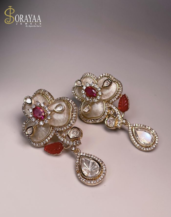 Kia earrings