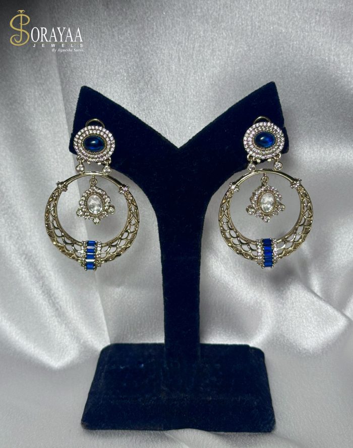 Nayra Earrings