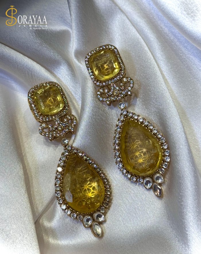 Myra Dangler Earrings