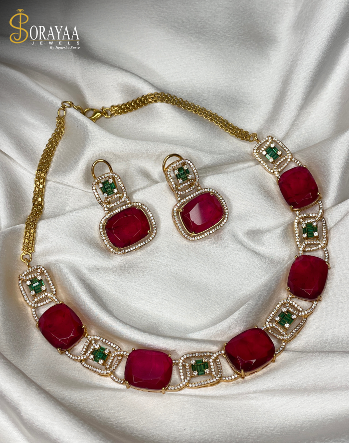 Riva Necklace Set