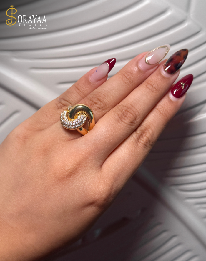 Demi Ring