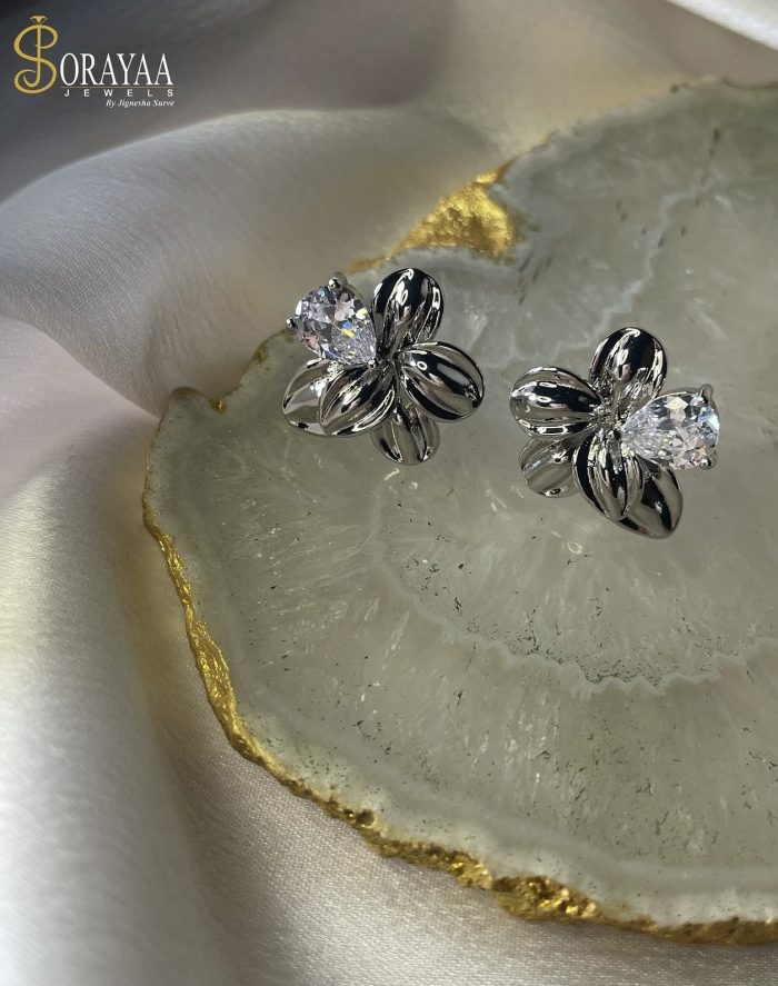 Delphine Earrings